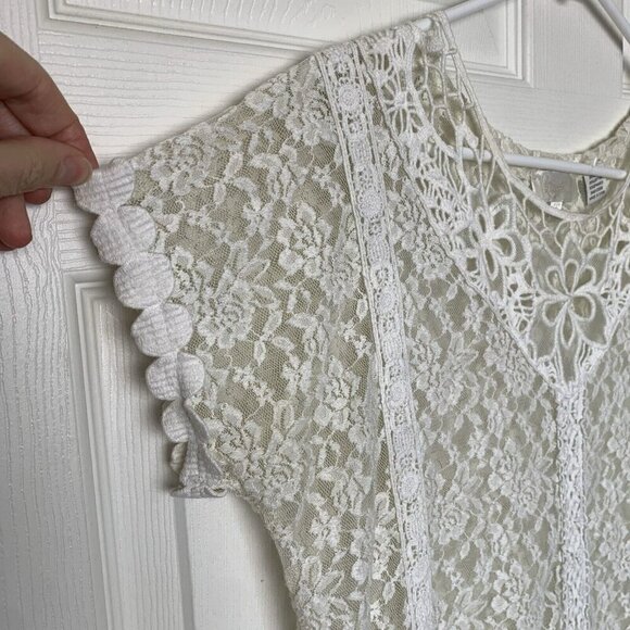 Miss Me Lace Crochet Size Small Top Ivory White Short Sleeve Blouse - Picture 4 of 11